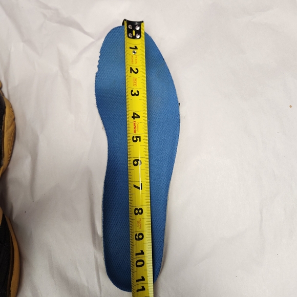 Balenciaga Triple S Sneakers - Picture 10 of 11